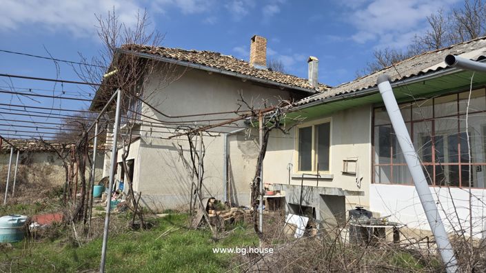 Image No.5-4 Bed House for sale
