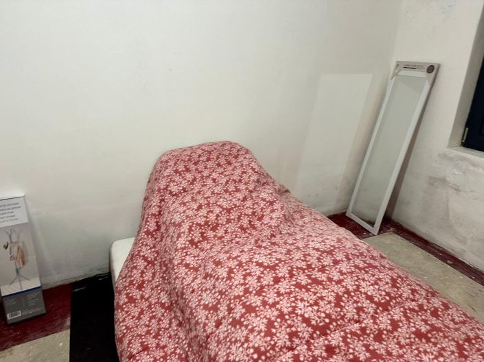 Image No.20-1 Bed House for sale