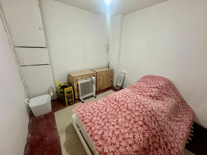 Image No.21-1 Bed House for sale