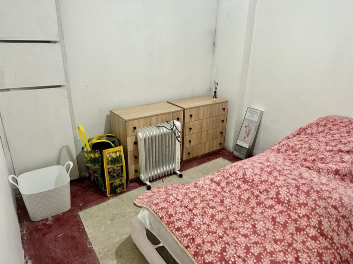 Image No.25-1 Bed House for sale