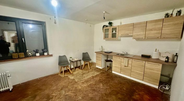 Image No.30-1 Bed House for sale