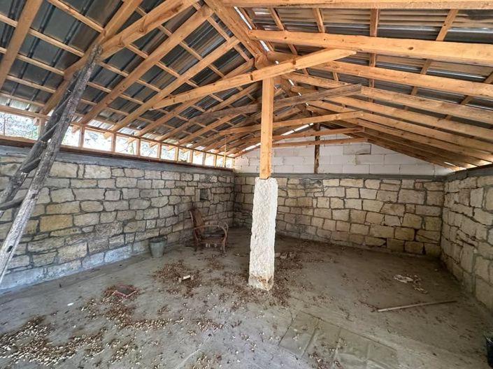 Image No.8-1 Bed House for sale