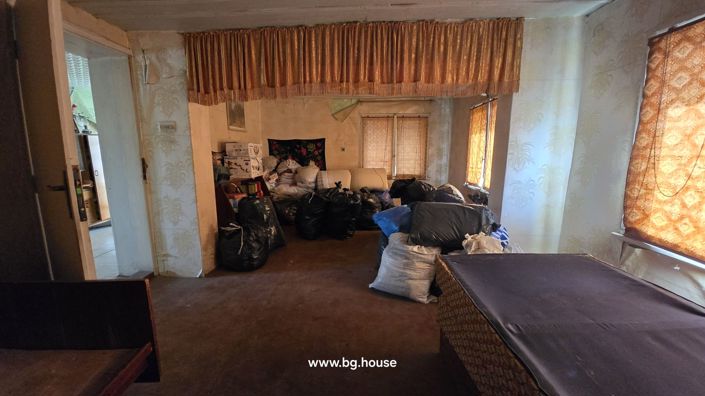 Image No.20-3 Bed House for sale