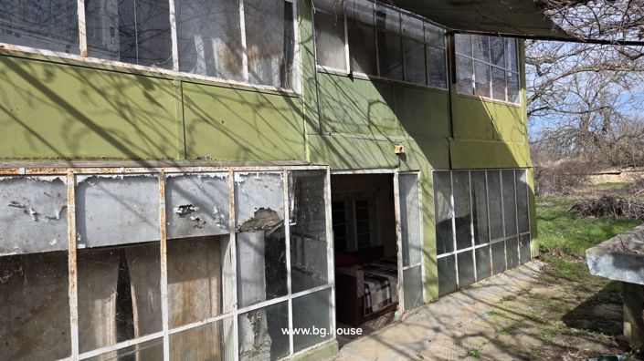 Image No.25-3 Bed House for sale