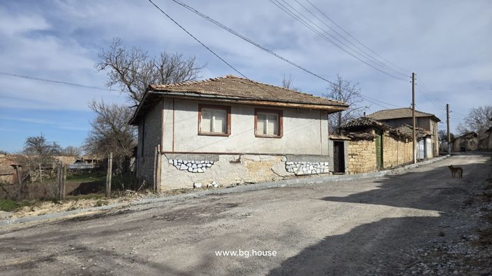 Image No.4-3 Bed House for sale