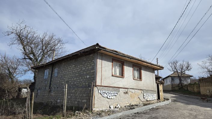 Image No.5-3 Bed House for sale