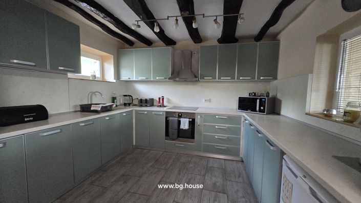 Image No.31-3 Bed House for sale