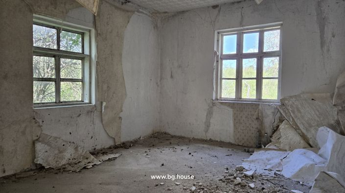 Image No.26-3 Bed House for sale