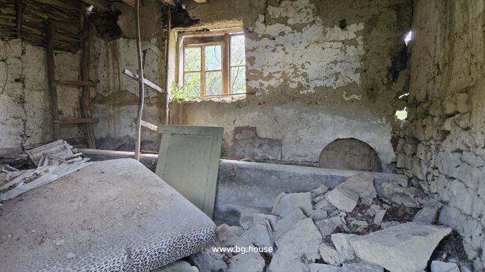 Image No.26-3 Bed House for sale
