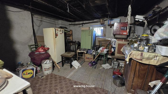 Image No.13-2 Bed House for sale