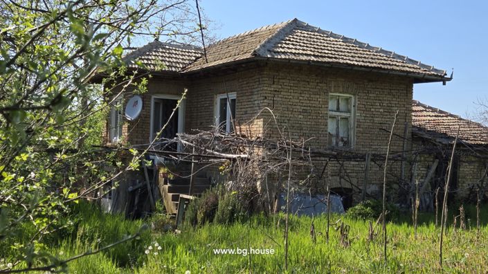 Image No.20-2 Bed House for sale