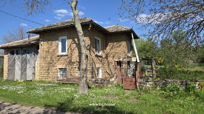 Image No.6-2 Bed House for sale