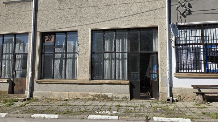 Image No.22-Commercial for sale