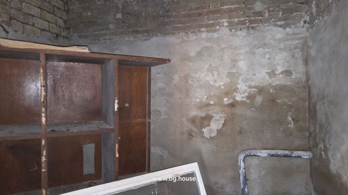 Image No.27-Commercial for sale