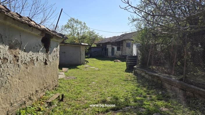 Image No.13-4 Bed House for sale