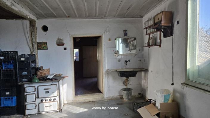 Image No.30-4 Bed House for sale
