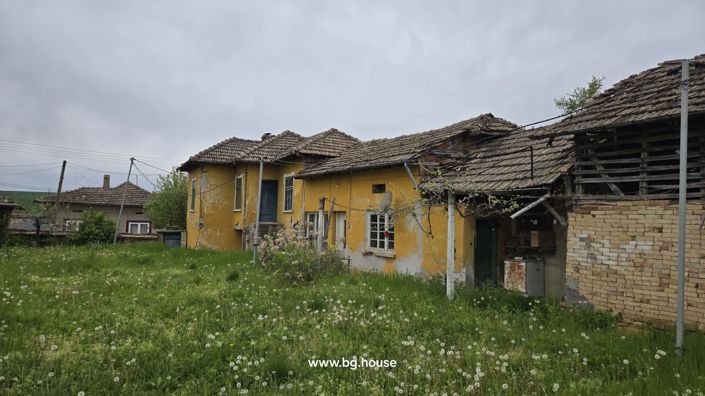 Image No.17-3 Bed House for sale