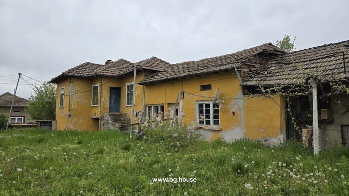 Image No.20-3 Bed House for sale