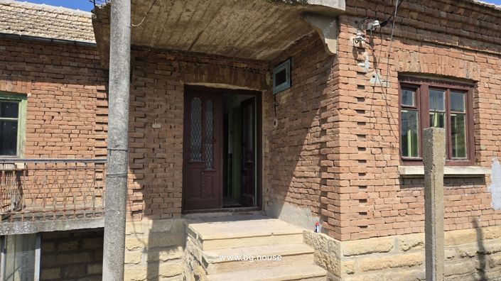 Image No.12-3 Bed House for sale