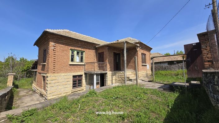 Image No.13-3 Bed House for sale