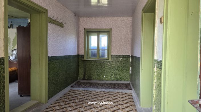 Image No.21-3 Bed House for sale