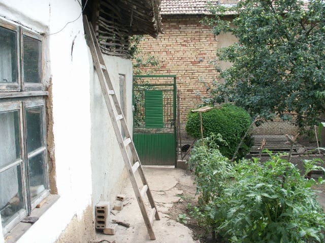 Image No.30-1 Bed House for sale
