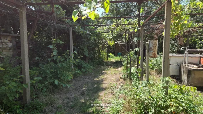 Image No.25-2 Bed House for sale