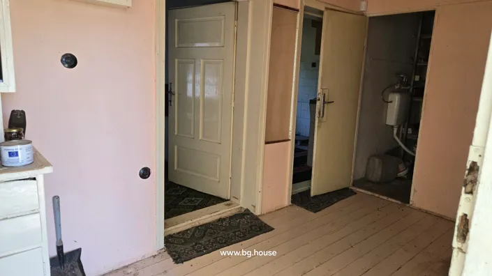 Image No.28-2 Bed House for sale