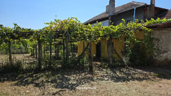 Image No.18-3 Bed House for sale