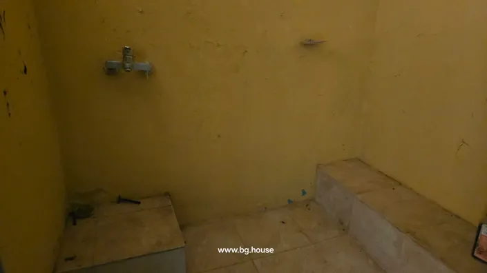 Image No.21-3 Bed House for sale