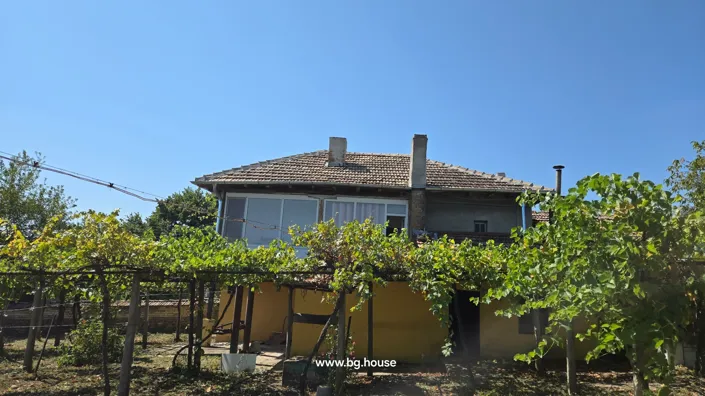 Image No.6-3 Bed House for sale