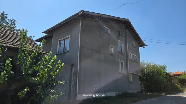 Image No.17-3 Bed House for sale