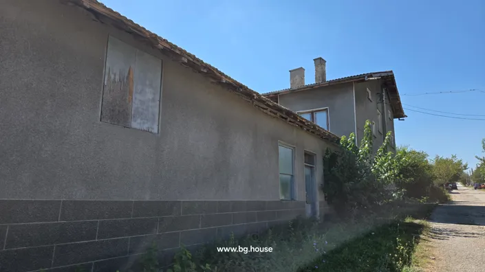 Image No.2-3 Bed House for sale
