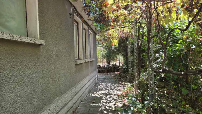 Image No.21-3 Bed House for sale