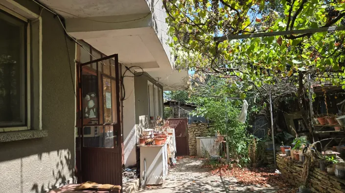 Image No.22-3 Bed House for sale