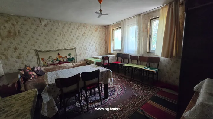 Image No.26-3 Bed House for sale