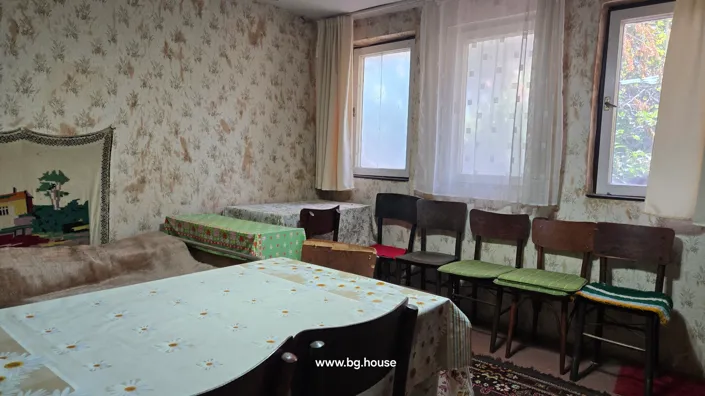 Image No.28-3 Bed House for sale