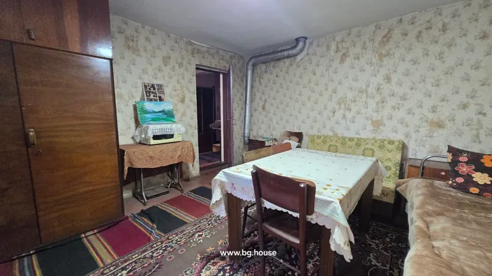 Image No.30-3 Bed House for sale