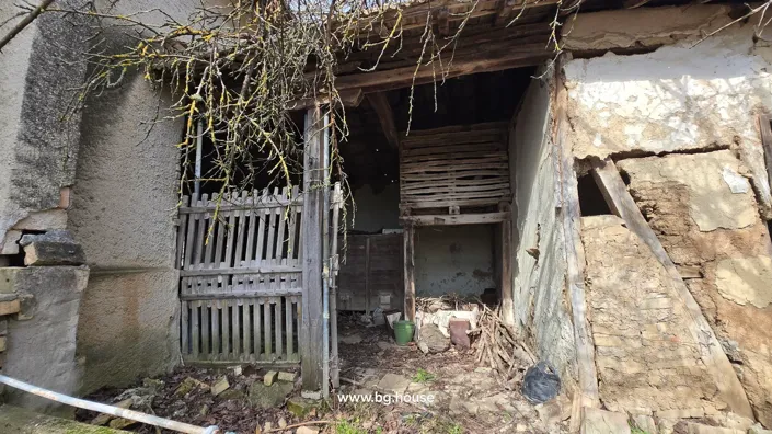 Image No.25-2 Bed House for sale