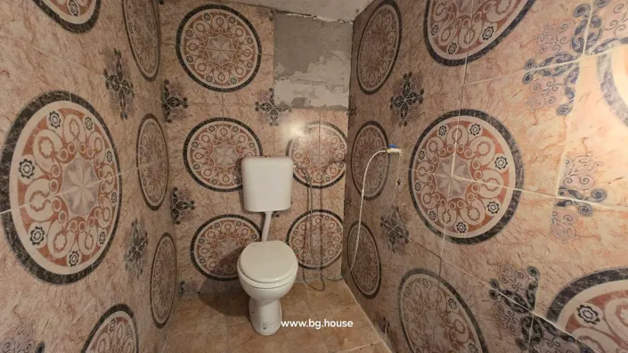 Image No.21-2 Bed House for sale