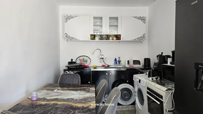 Image No.30-2 Bed House for sale