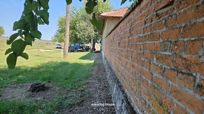 Image No.17-3 Bed House for sale
