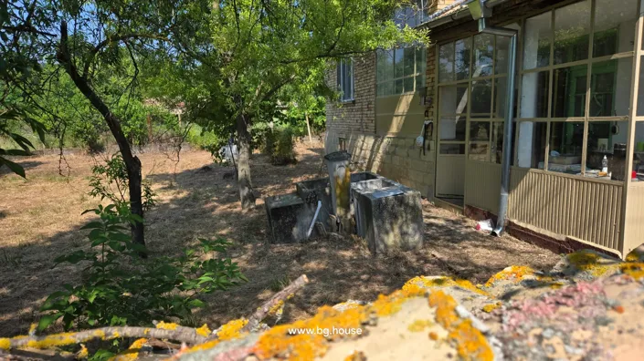 Image No.25-3 Bed House for sale