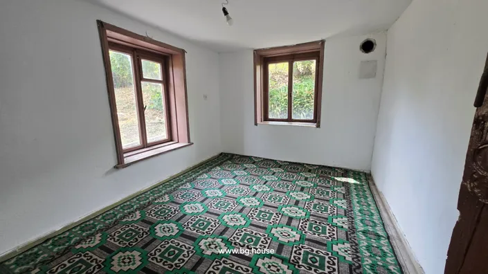 Image No.20-4 Bed House for sale