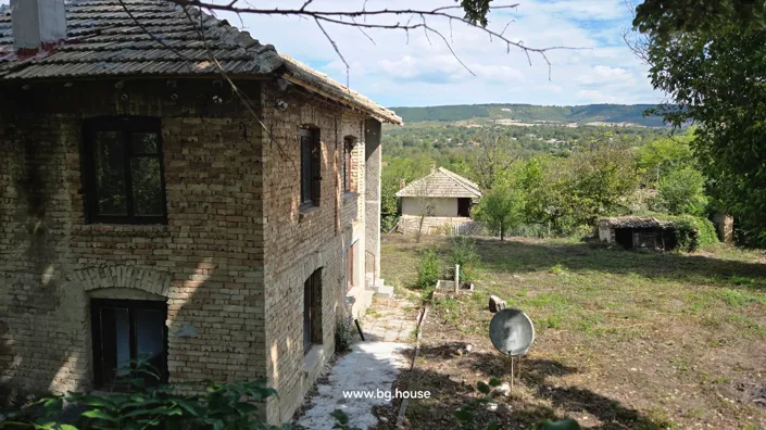 Image No.3-4 Bed House for sale