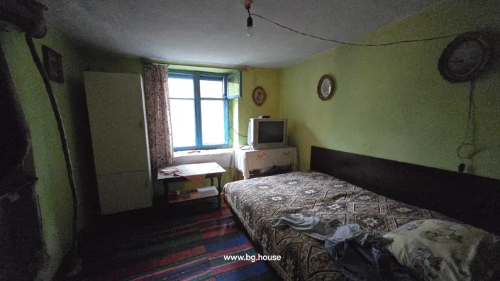 Image No.17-5 Bed House for sale