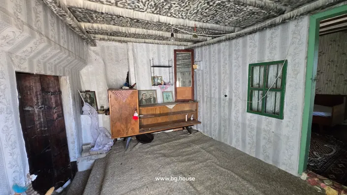 Image No.17-3 Bed House for sale