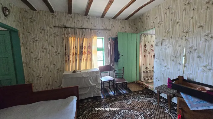 Image No.19-3 Bed House for sale