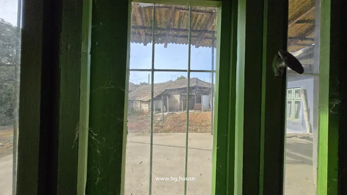 Image No.20-3 Bed House for sale
