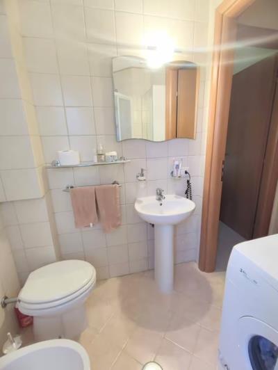 Image No.10-1 Bed Apartment for sale